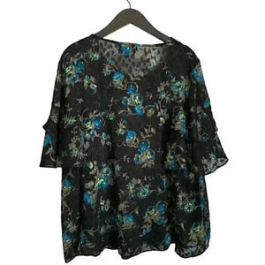 ❄️3/$15❄️ Lane Bryant Size 18 Top - Floral Black Sheer - Lightweight Plus